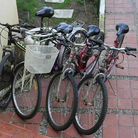 Caretta Caretta Hotel 2*