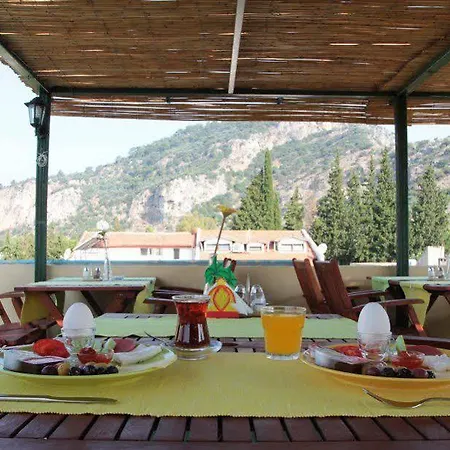 Caretta Caretta Otel Dalyan