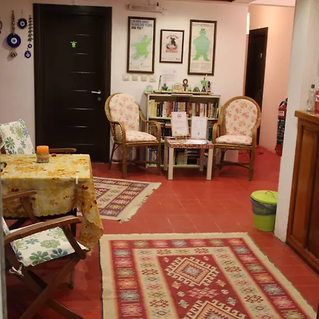 Caretta Caretta ホテル 2*