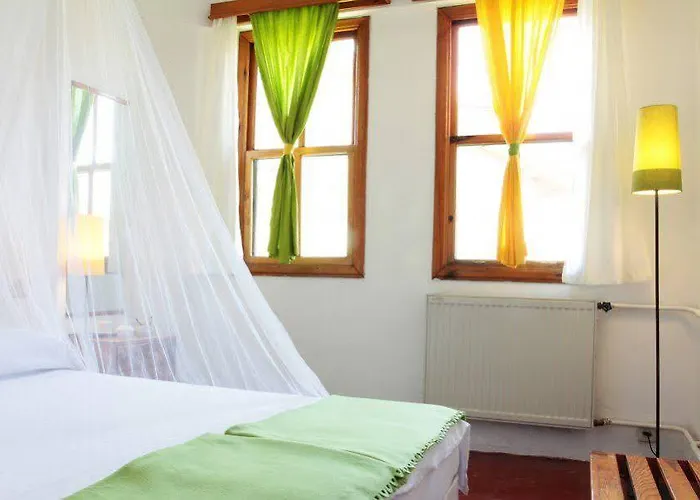 Caretta Caretta Otel 2*